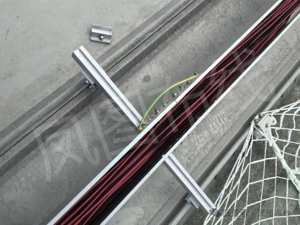 鳳圖布線電纜橋架在工業(yè)光伏項目中的應用